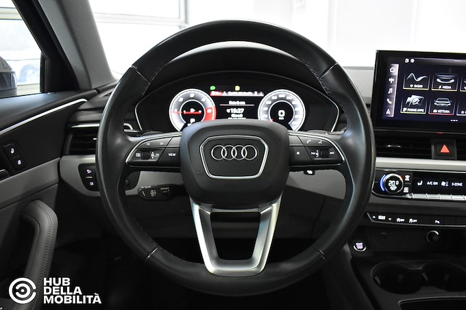 AUDI A4 Avant 40 TDI quattro S tronic Business Advanced